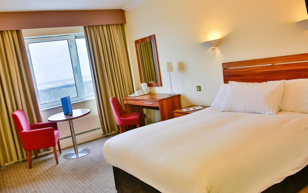 Maldron Hotel Merrion Road Dublin Ngoại thất bức ảnh